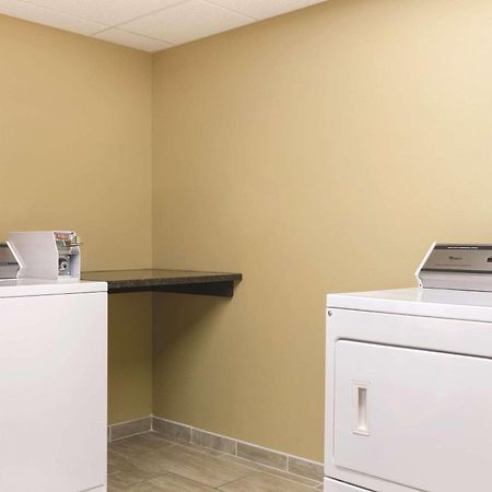 Country Inn & Suites By Radisson, Fergus Falls, Mn Екстериор снимка