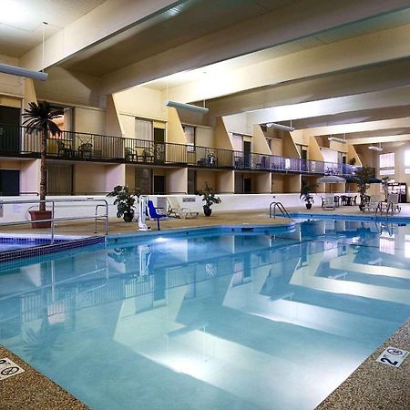 Country Inn & Suites By Radisson, Fergus Falls, Mn Стая снимка