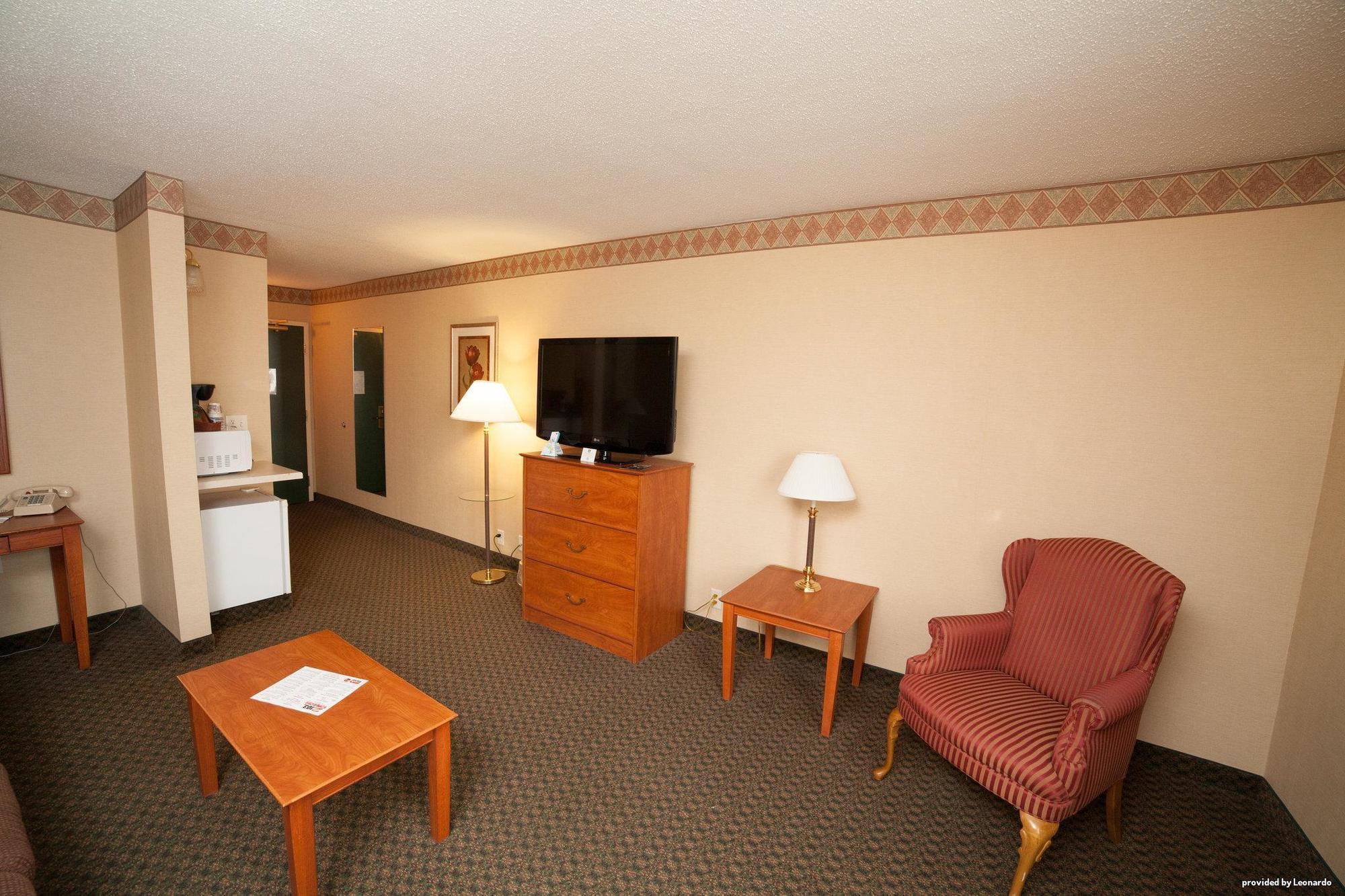Country Inn & Suites By Radisson, Fergus Falls, Mn Екстериор снимка