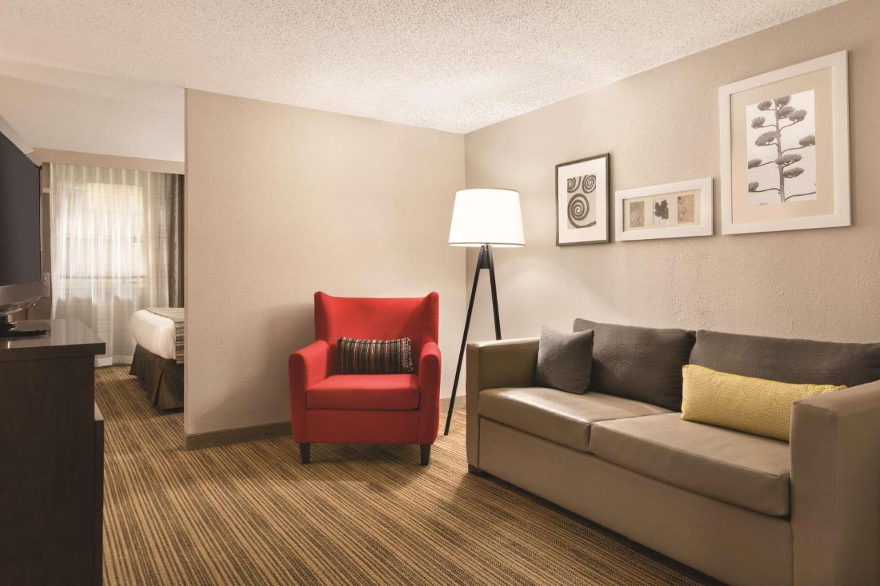 Country Inn & Suites By Radisson, Fergus Falls, Mn Екстериор снимка