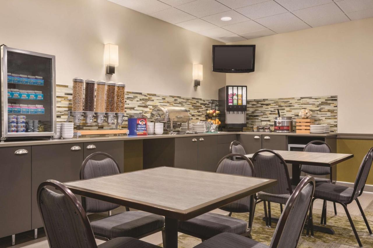 Country Inn & Suites By Radisson, Fergus Falls, Mn Екстериор снимка